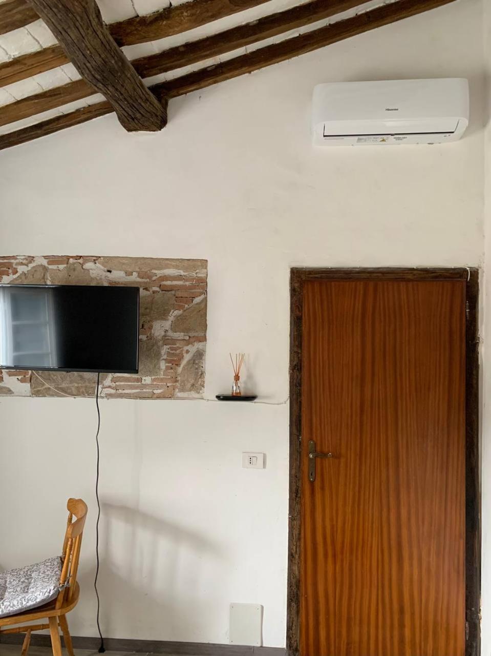 Well Apartment Filettole Екстериор снимка
